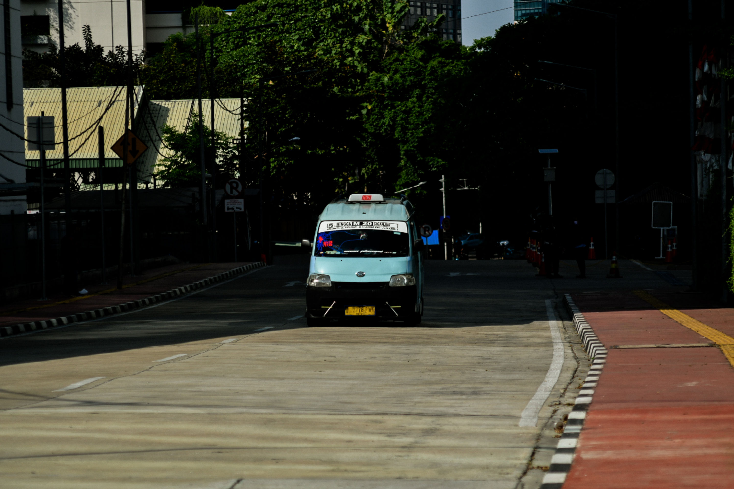 Ilustrasi jalan tembus di Jakarta