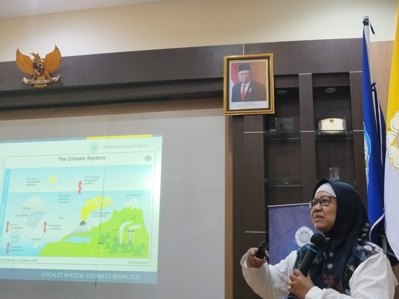 Dosen Fakultas Geografi UGM Emilya Nurjani 