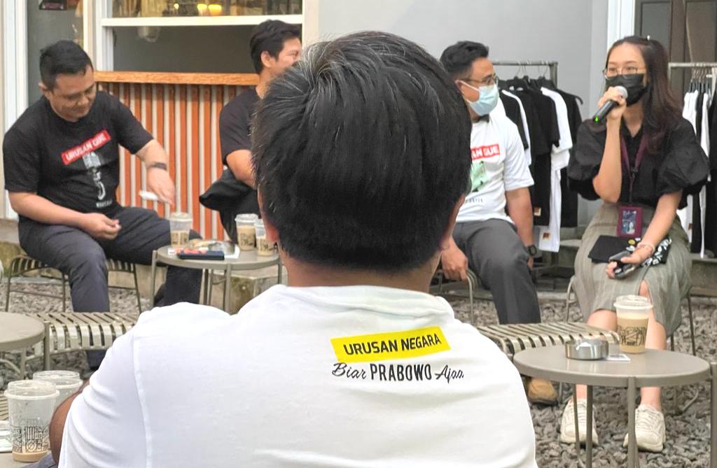 Diskusi anak-anak muda generasi Z dan milenial.