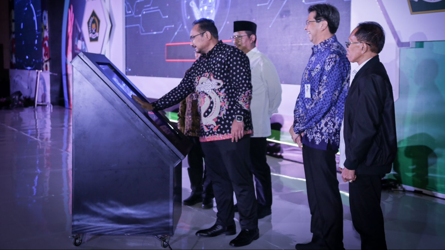 Kementerian Agama meluncurkan Digital Learning Center dan Smart Classroom sebagai implementasi transformasi digital di semua lini.