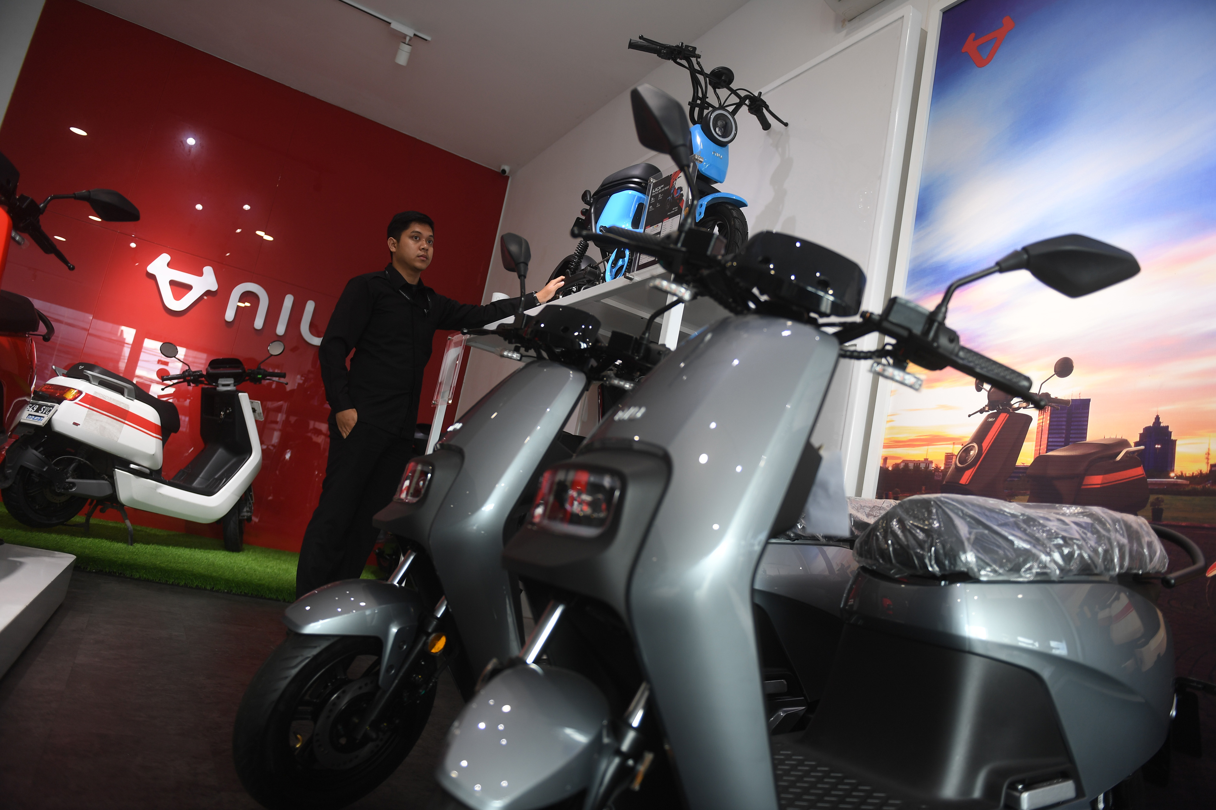 Pemerintah Subsidi 200 Ribu Kendaraan EV