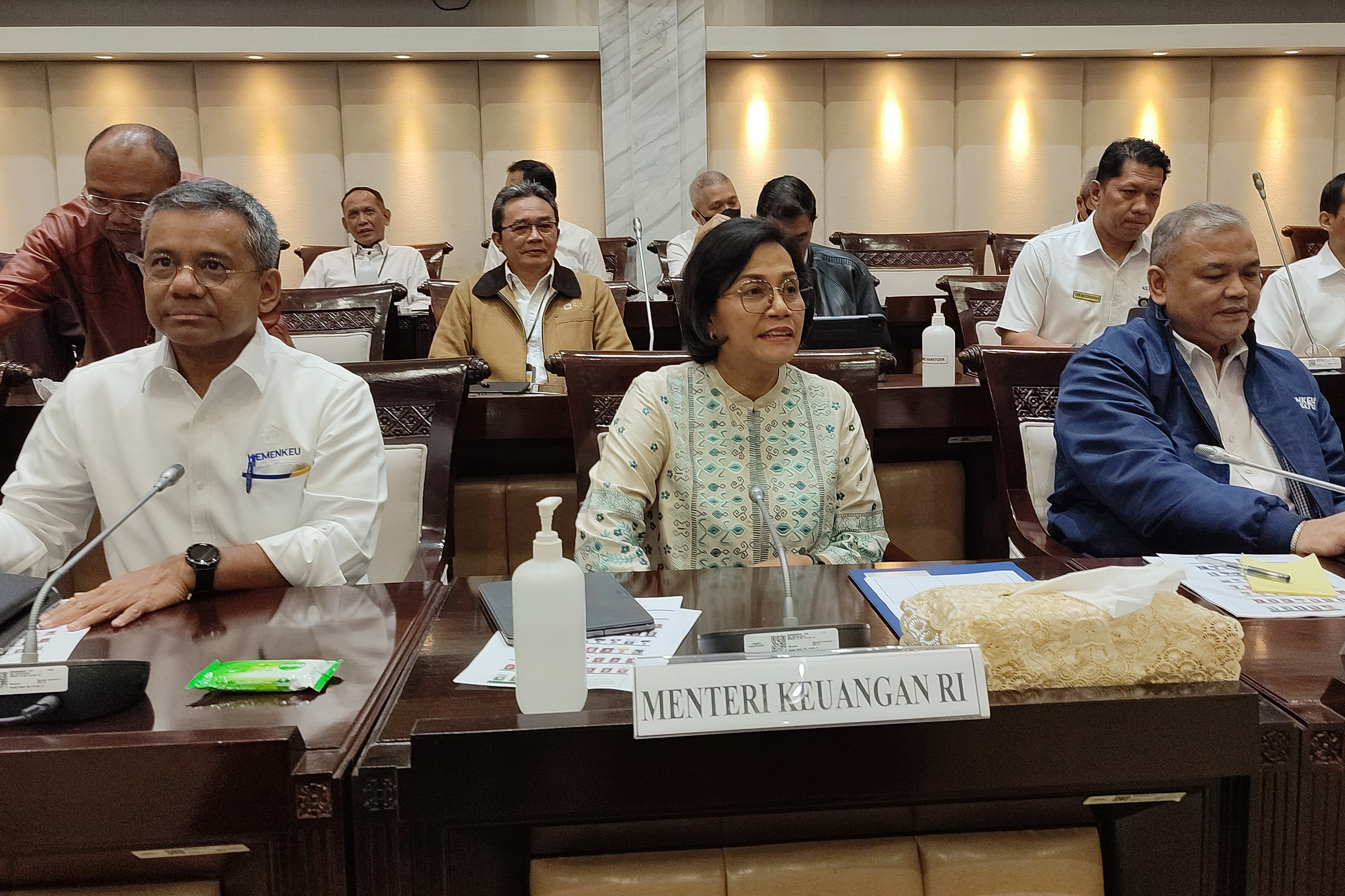 Menteri Keuangan Sri Mulyani saat rapat kerja dengan Komisi XI DPR RI