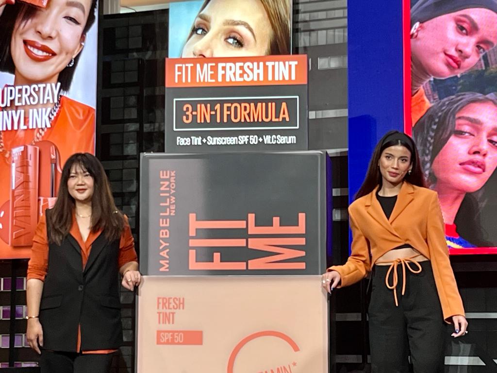 acara Maybelline Makeup Park, yang diadakan pada 24-26 Maret 2023 di Lippo Mall Puri Atrium, Jakarta Barat.