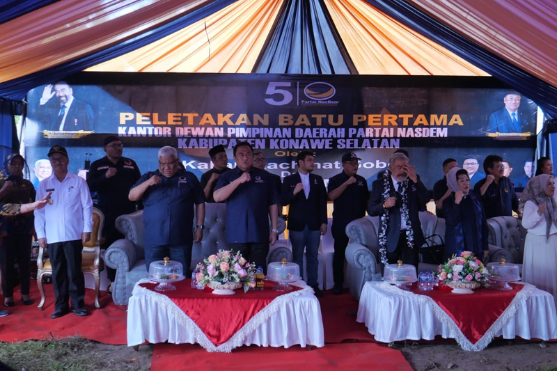 Peletakan batu pertama kantor DPD Partai Nasdem Konawe Selatan, Sulawesi Tenggara.