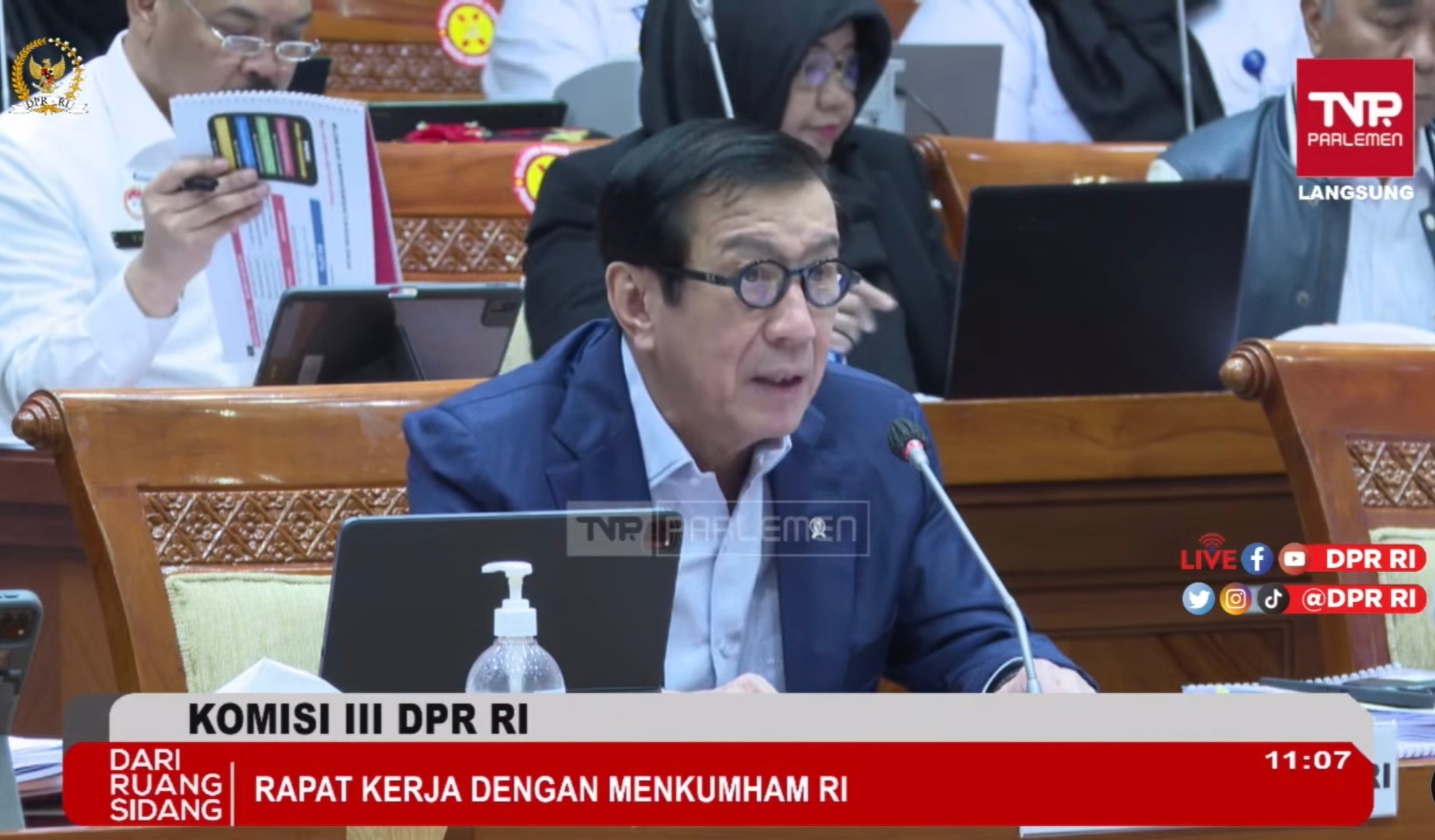 Menteri Hukum dan HAM Yasonna Laoly saat Rapat Kerja dengan Komisi III DPR