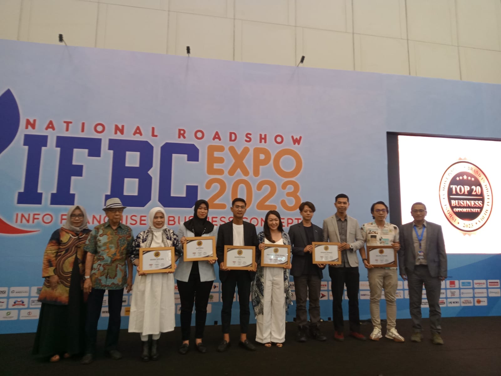 Peluncuran riset Top 20 Franchisee Satisfaction 2023.
