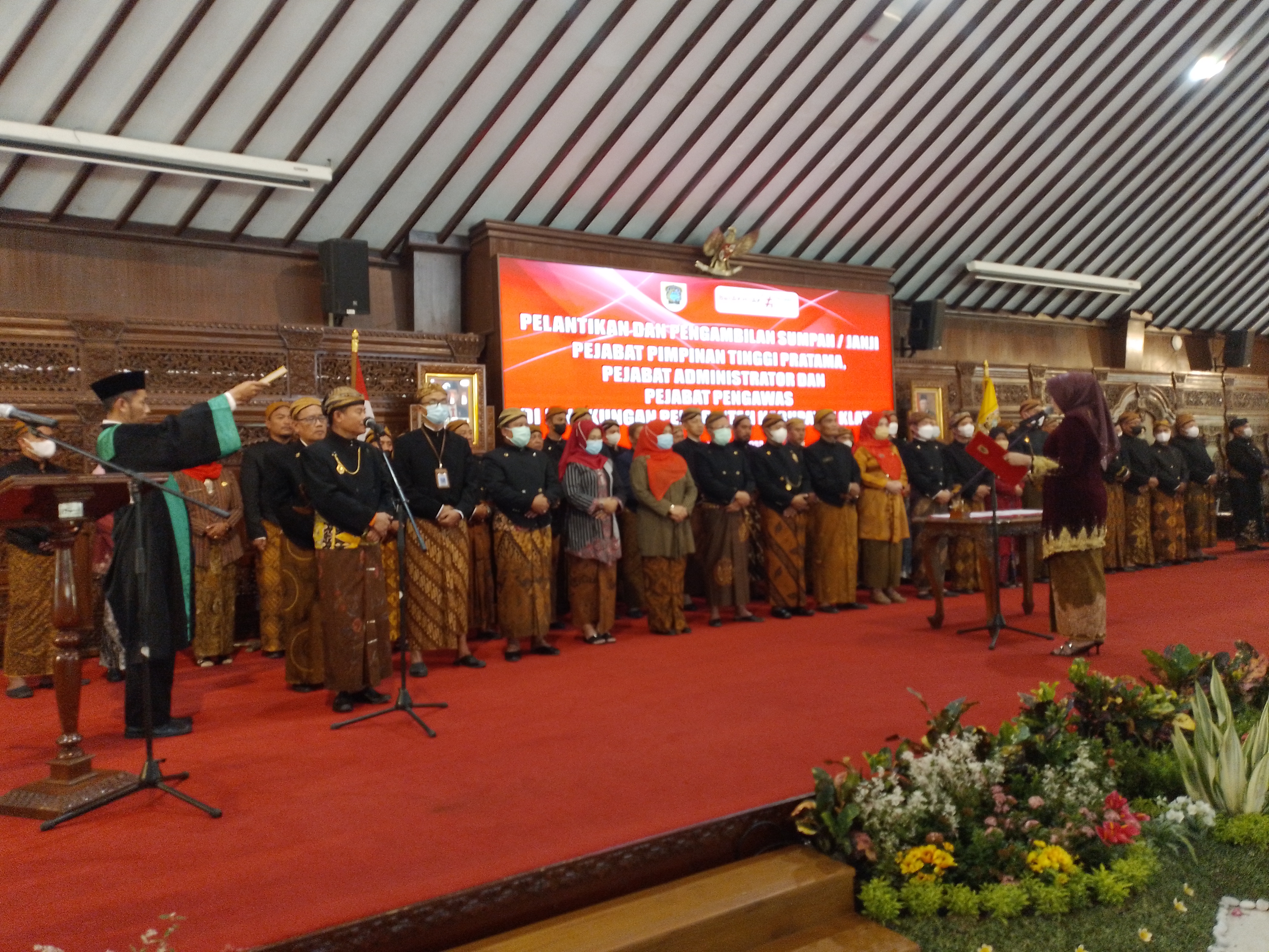 Bupati Klaten Sri Mulyani melantik sejumlah pejabat baru