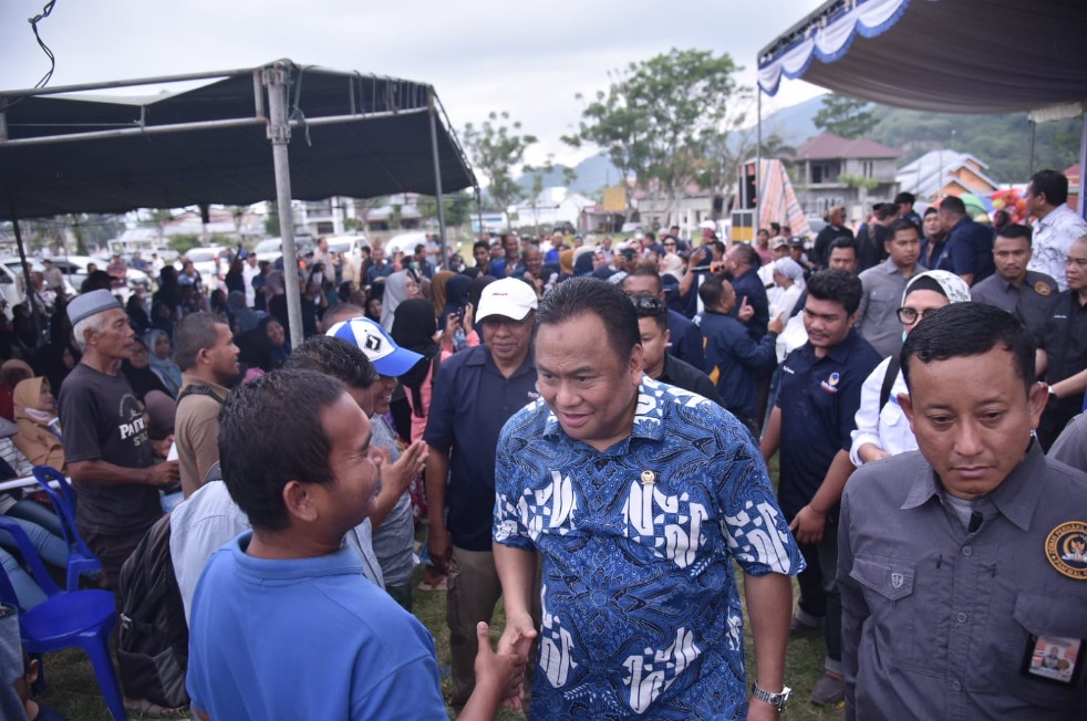 Gobel Ajarkan Duit, Do It, dan DUIT Dalam Politik