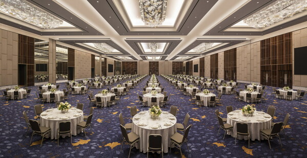 The Westin Grand Ballroom & Convention Center menyediakan grand ballroom tanpa pilar untuk acara MICE di Surabaya, Jawa Timur. 