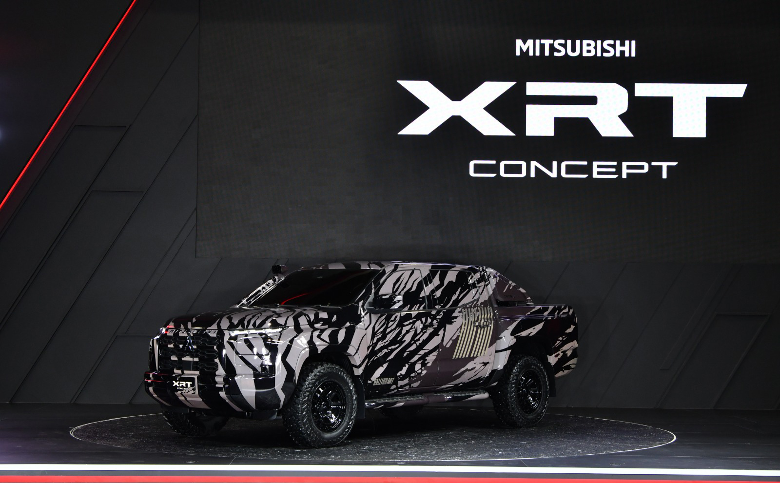 Mitsubishi XRT Concept
