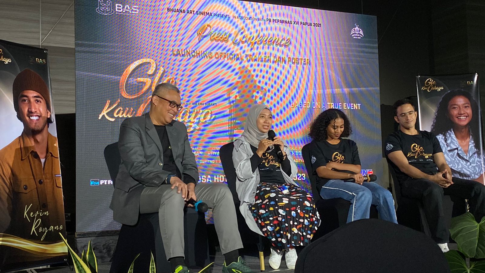 Screening film Glo Kau Cahaya