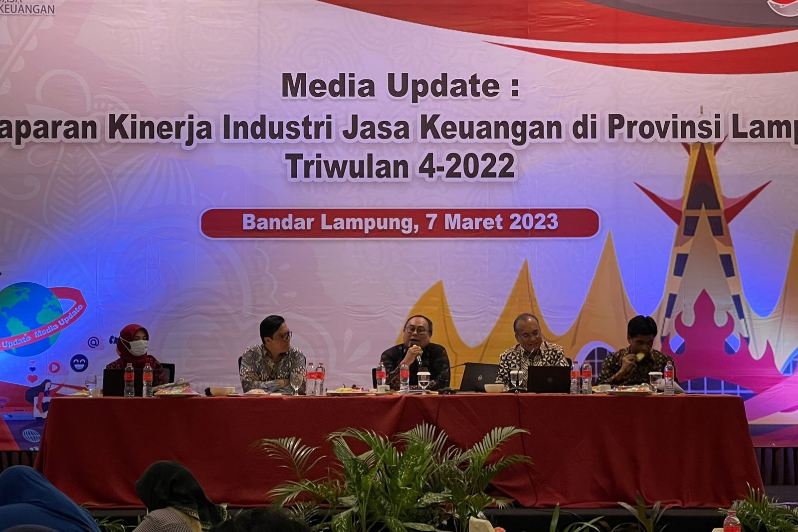 Pemaparan Kinerja Jasa Keuangan Kuartal IV 2022 di Kota Bandarlampung, Selasa (7/3).