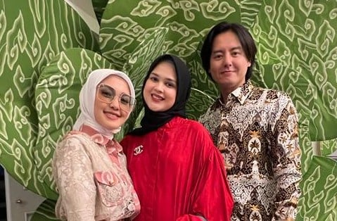 dr. Rininta Christabella, Cut Meyriska, dan Roger Danuarta