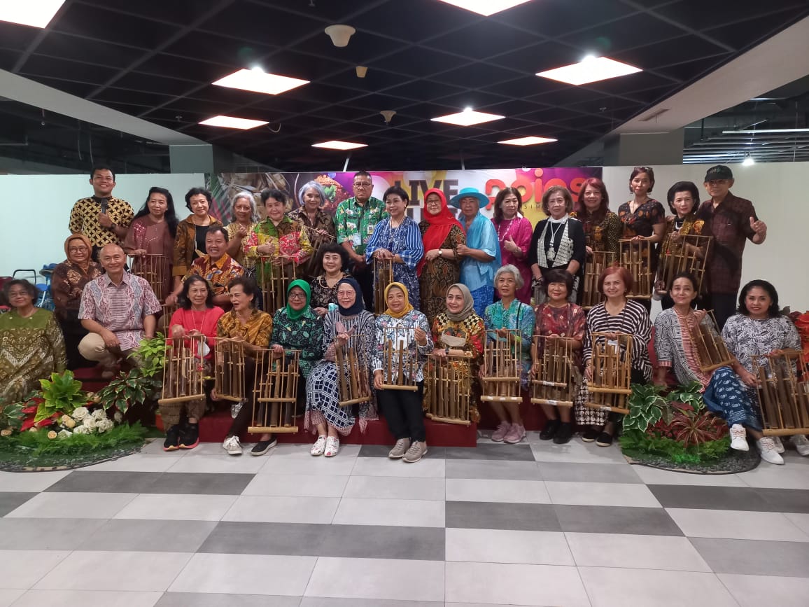 Bertemu Sanggar Angklung, Pemkot Jakarta Selatan Dukung Para Pelaku Seni  