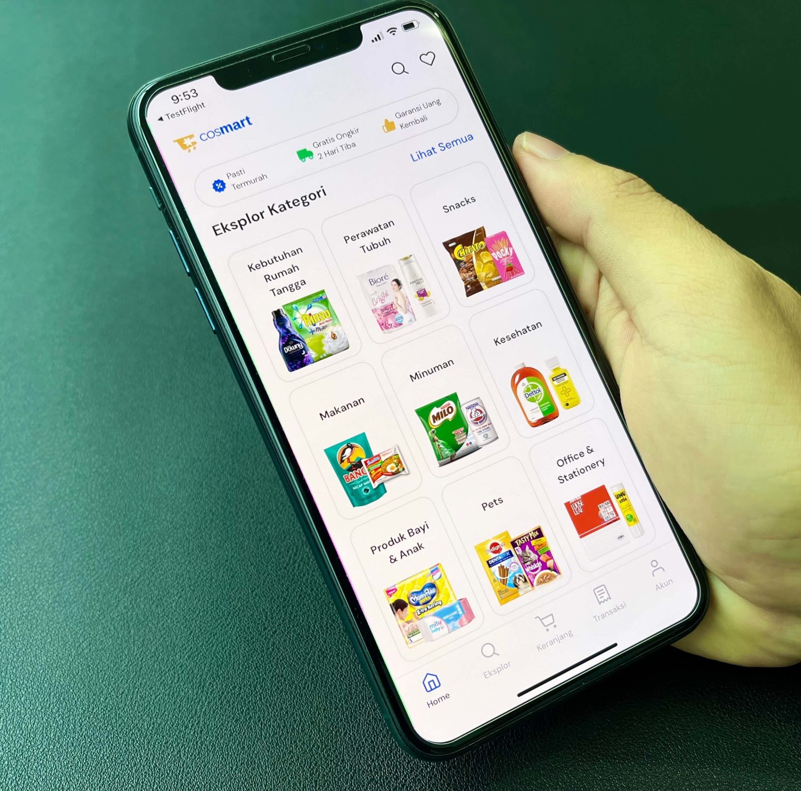 Perusahaan e-commerce berbasis membership pertama di Indonesia Cosmart.