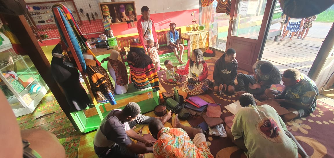 Pemuda Papua berkumpul di Gedung PYCH