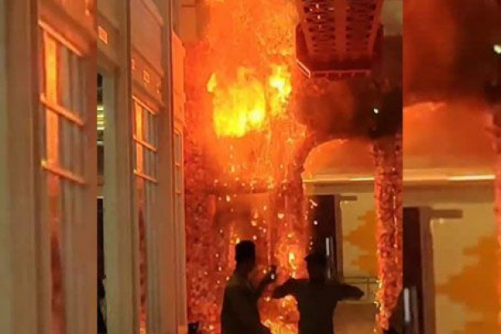 Kebakran di Tans Studio Mal Makassar