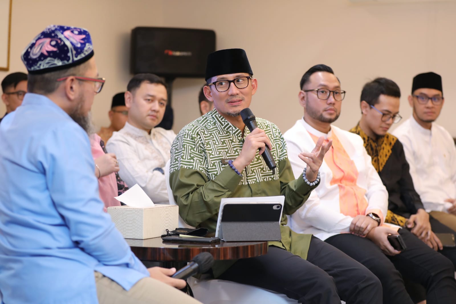 Menparekraf Sandiaga Uno di diskusi yang digelar MES DKI Jakarta dan Muslimtech