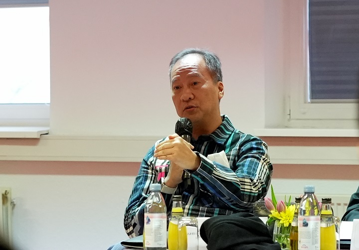 Menperin Agus Gumiwang Kartasasmita saat menyapa diaspora Indonesia di Hannover, Jerman