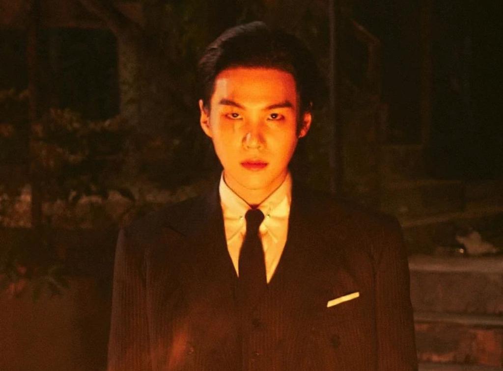 Suga BTS meluncurkan musik video  