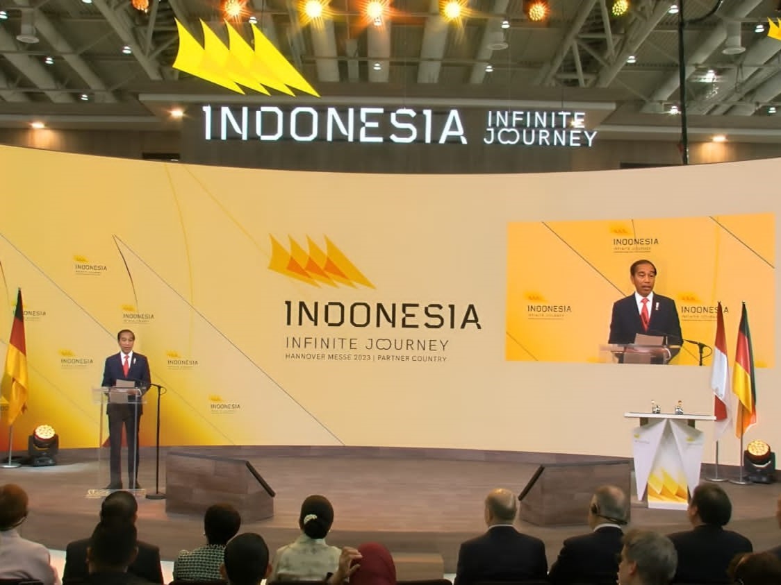 Presiden RI Joko Widodo meresmikan Paviliun Indonesia pada pameran teknologi industri terbesar di dunia, Hannover Messe 2023, Jerman.