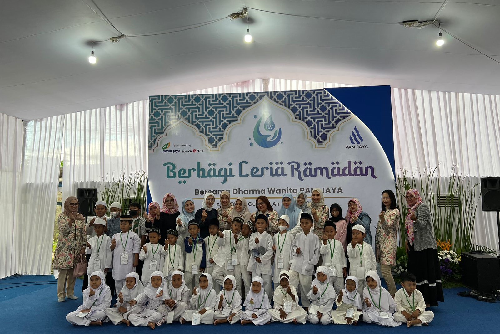 Dharma Wanita PAM Jaya Tekankan Kasih Sayang pada Sesama