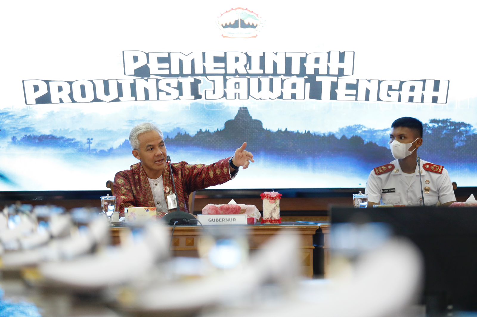 Gubernur Jateng Ganjar Pranowo menerima kunjungan kadet Unhan di Semarang