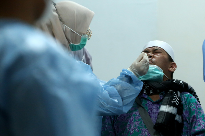 Pemerintah diminta tidak lengah akan penularan kasus covid-19 subvarian arcturus jelang lebaran.