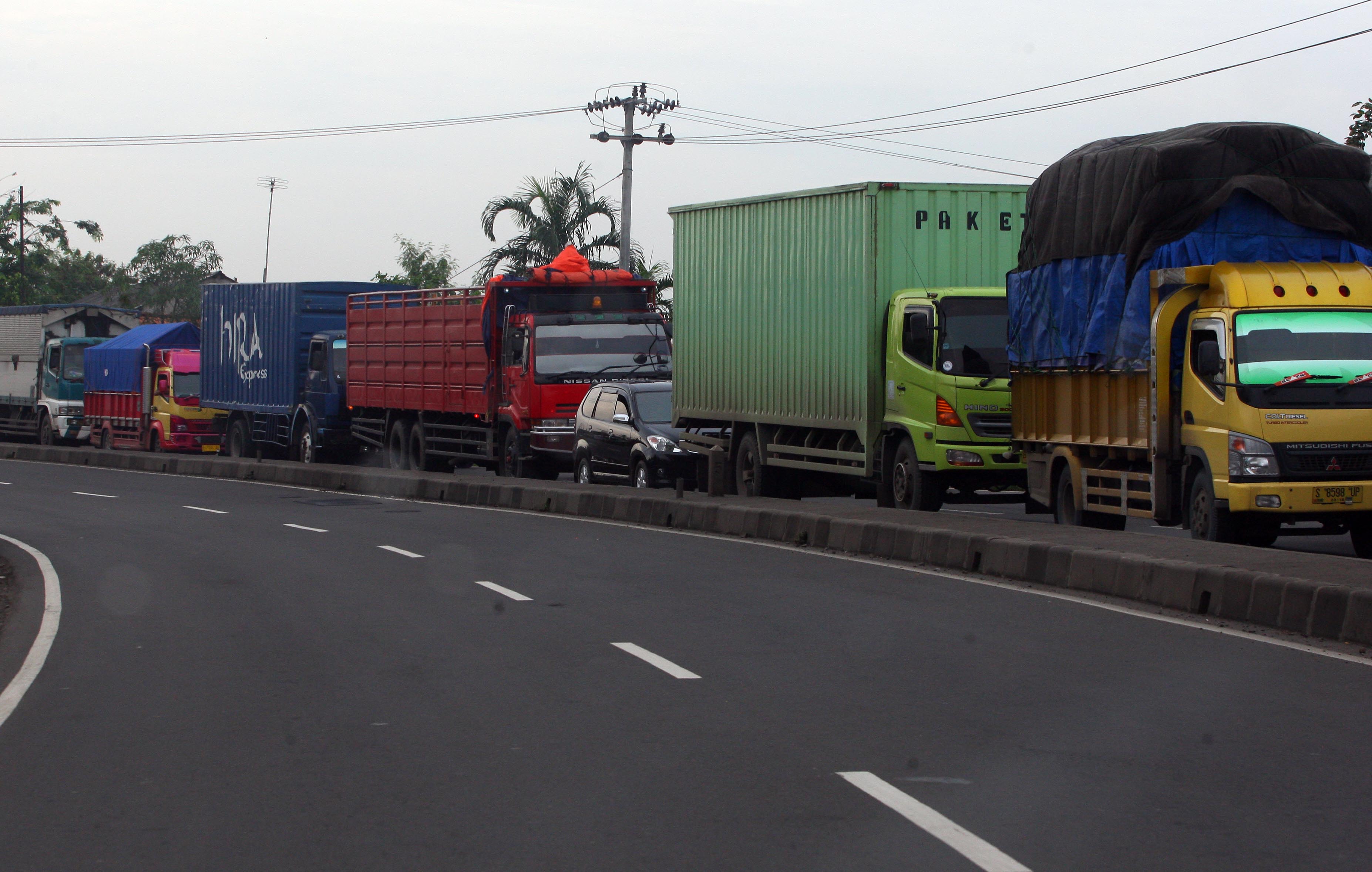 Pembatasan operasional truk sumbu tiga di dalam arus mudik lebaran 2023