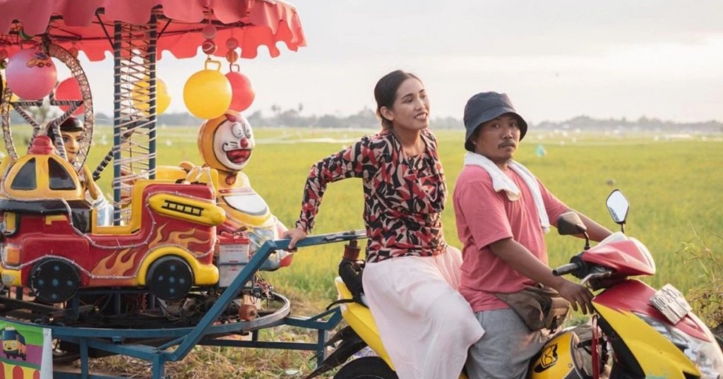 Film Basri & Salma in a Never Ending Comedy