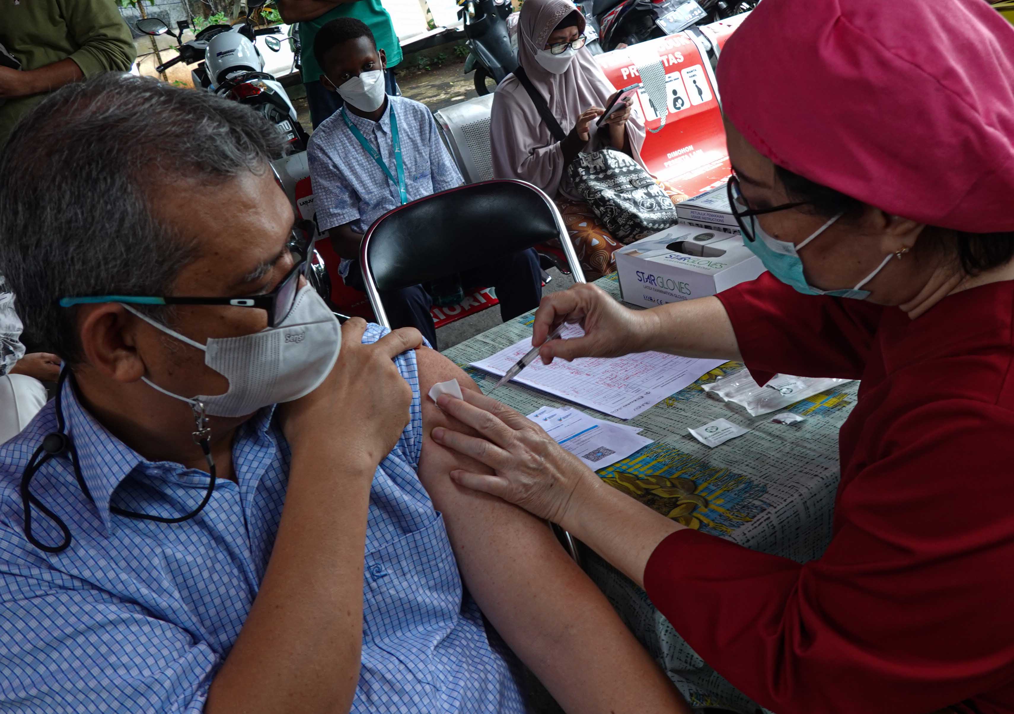 Kenaikan Kasus Covid-19 Bayangi Perayaan Idul Fitri