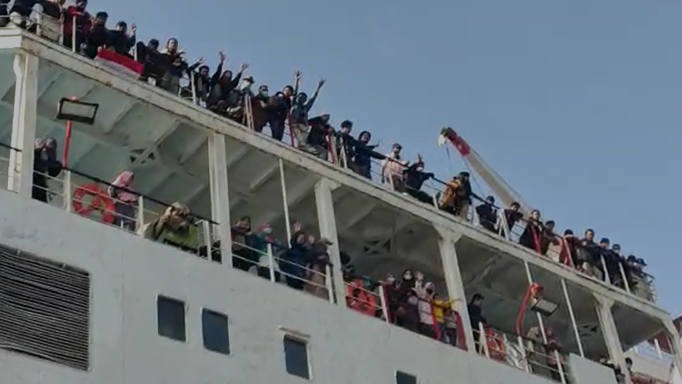 Proses evakuasi tahap I telah dilakukan dengan menyelamatkan 557 warga negara Indonesia (WNI) dari Sudan ke Jeddah, Arab Saudi.