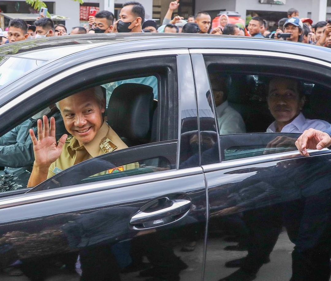 Kunjungan ke Jawa Tengah, Jokowi Semobil dengan Ganjar