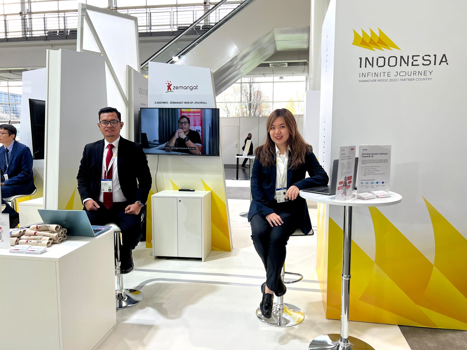 Inovasi Teknologi HRIS Indonesia Curi Perhatian di Pameran Hannover Messe Jerman