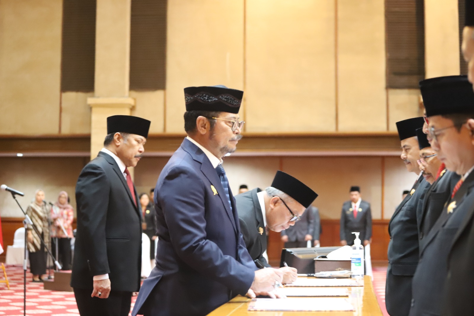 Mentan SYL melantik pejabat eselon dua di Kantor Pusat Kementan, Jumat (14/4).