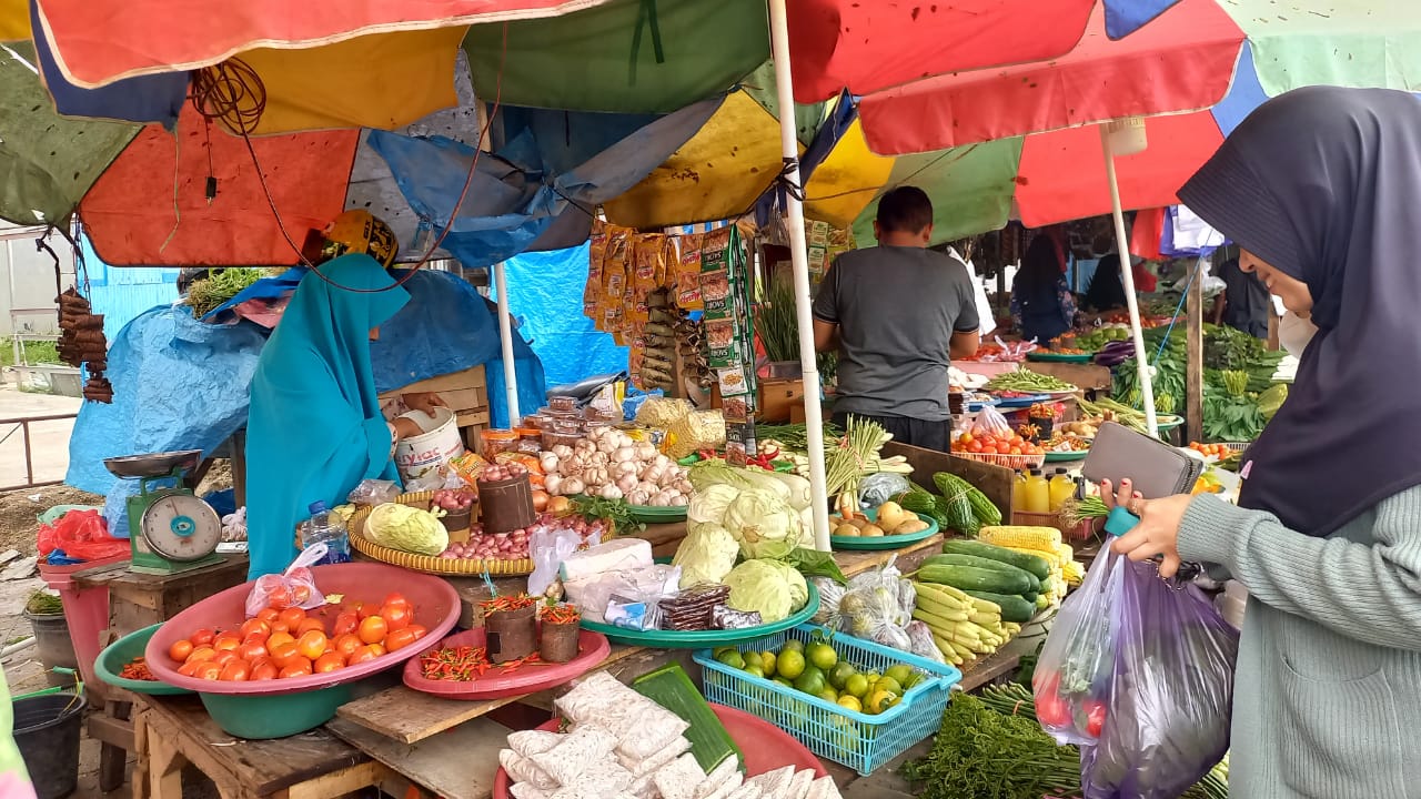 Aktivitas perdagangan di pasar tradisional Kota Kendari, Sulawesi Tenggara