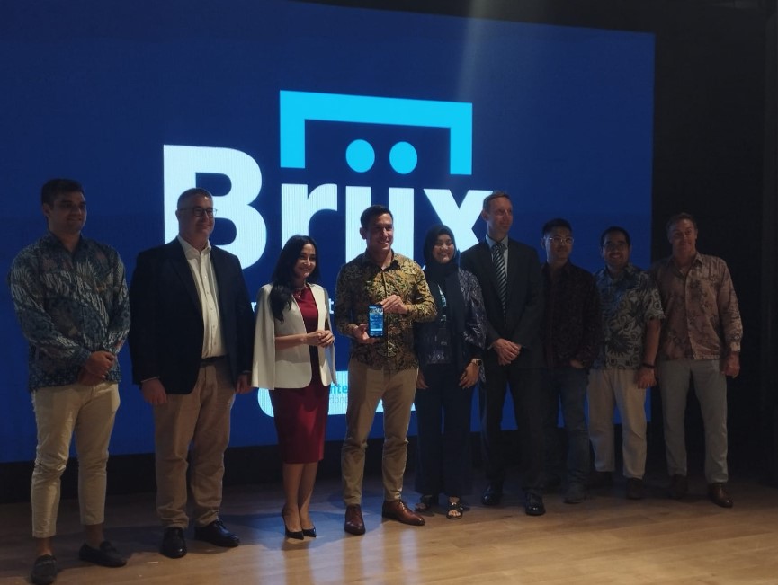 Peluncuran layanan fintech Briix