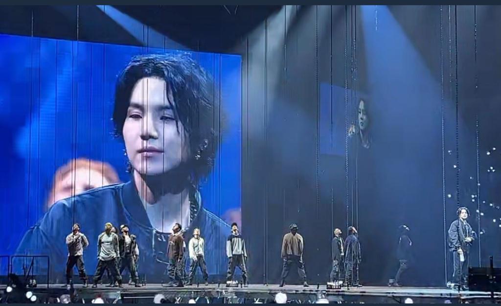 Suga BTS selesai menggelar tur solo Suga | Agust D-Day Tour hari pertama di Amerika Serikat, Rabu (26/4) waktu setempat.