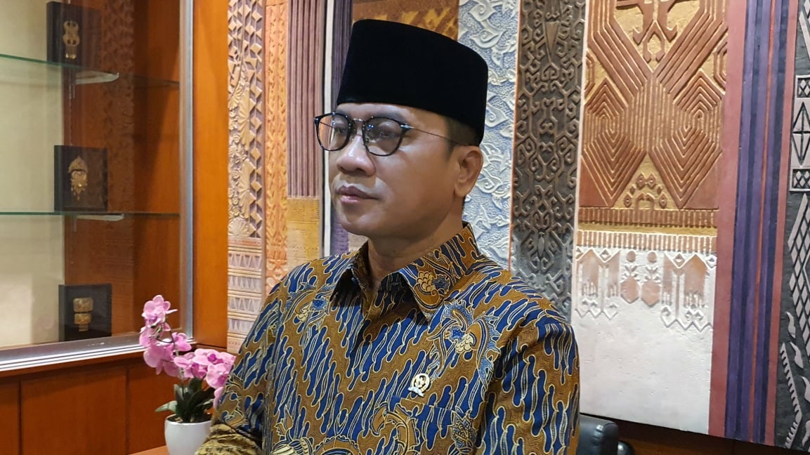  Wakil Ketua Umum PAN Yandri Susanto 