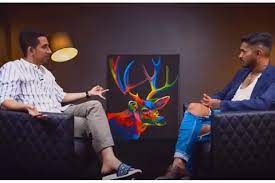 Habib Husein Ja'far Al Hadar(kiri).