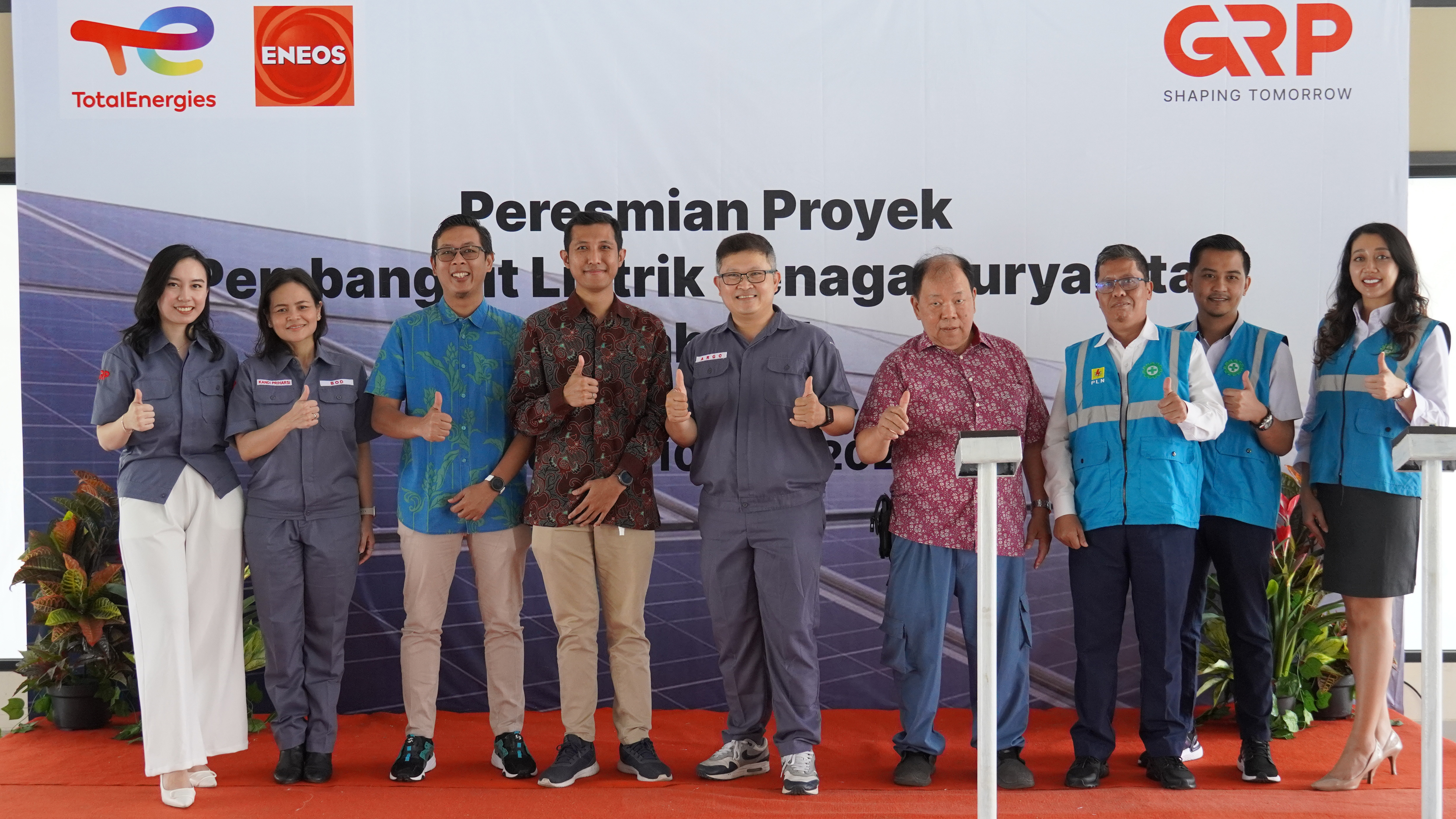 PT Gunung Raja Paksi Tbk (GRP) meresmikan pemasangan PV-Modul Solar Panel sebagai salah satu sumber energi baru terbarukan.