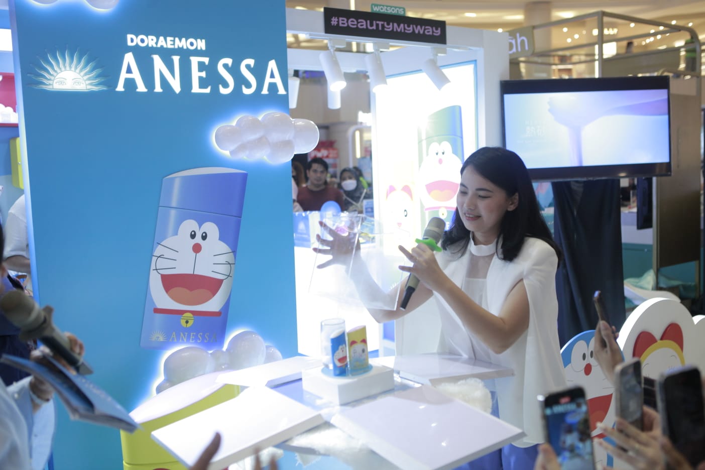 Anessa berkolaborasi dengan karakter kartun populer asal Jepang, Doraemon.