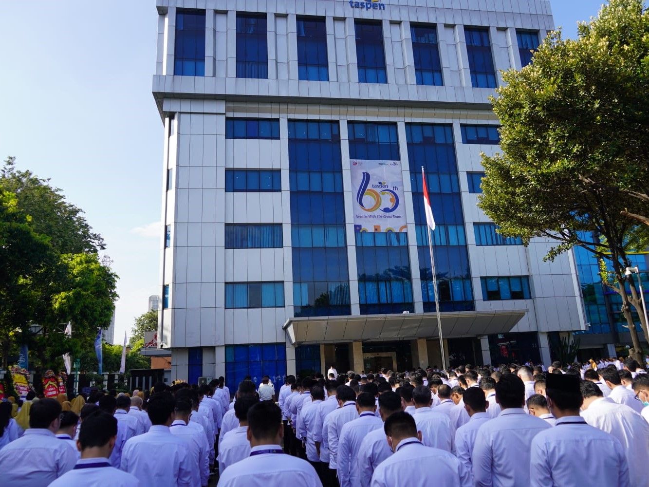 Perayaan ulang tahun ke-60 Taspen di tahun ini di kantor pusat, Jakarta, Senin (17/4).