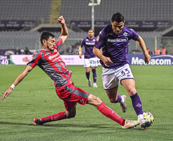 Laga leg kedua semifinal Coppa Italia antara Fiorentina dan Cremonese