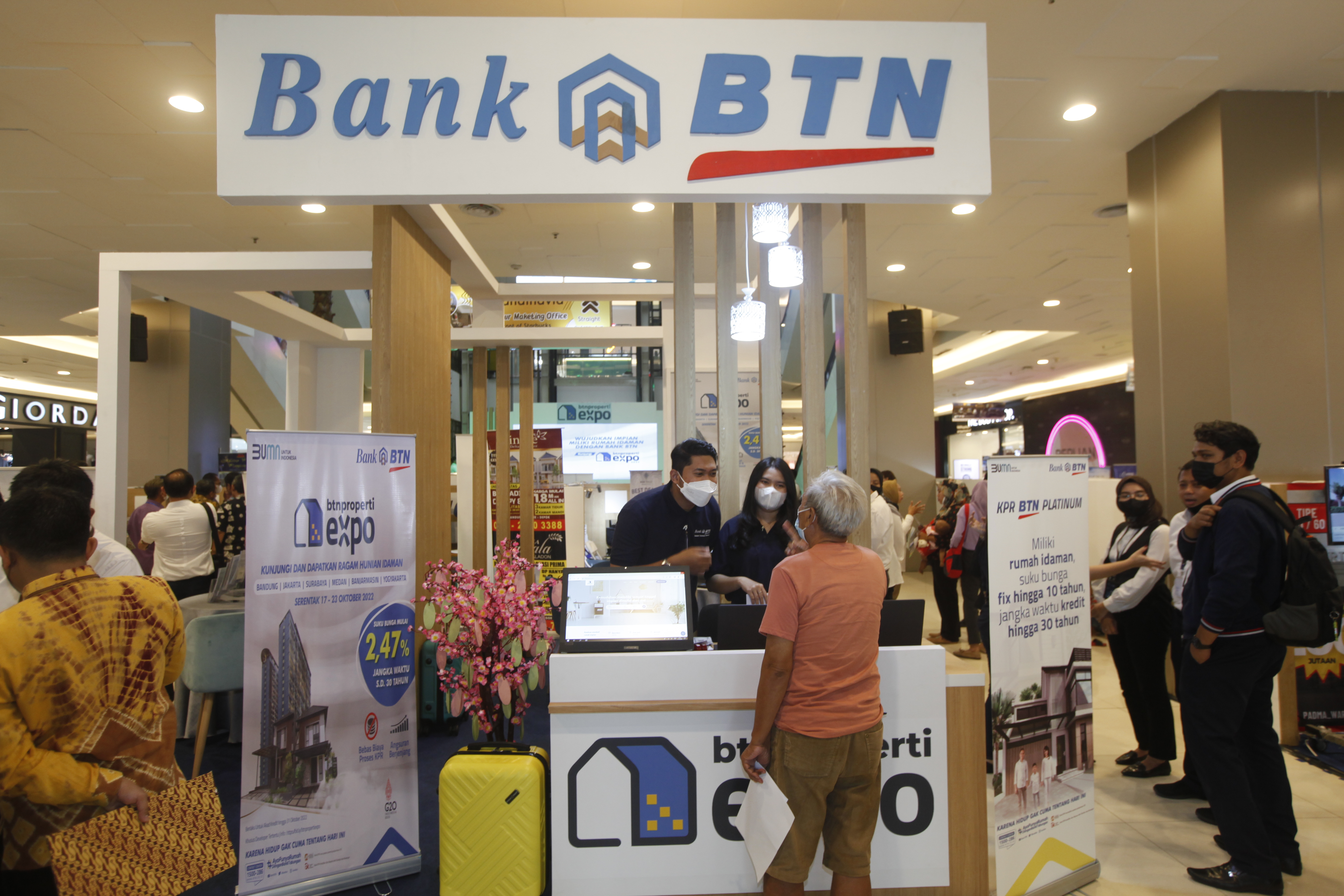 BTN Properti Expo di Tangerang City Mall, Tangerang, Senin (17/10). 