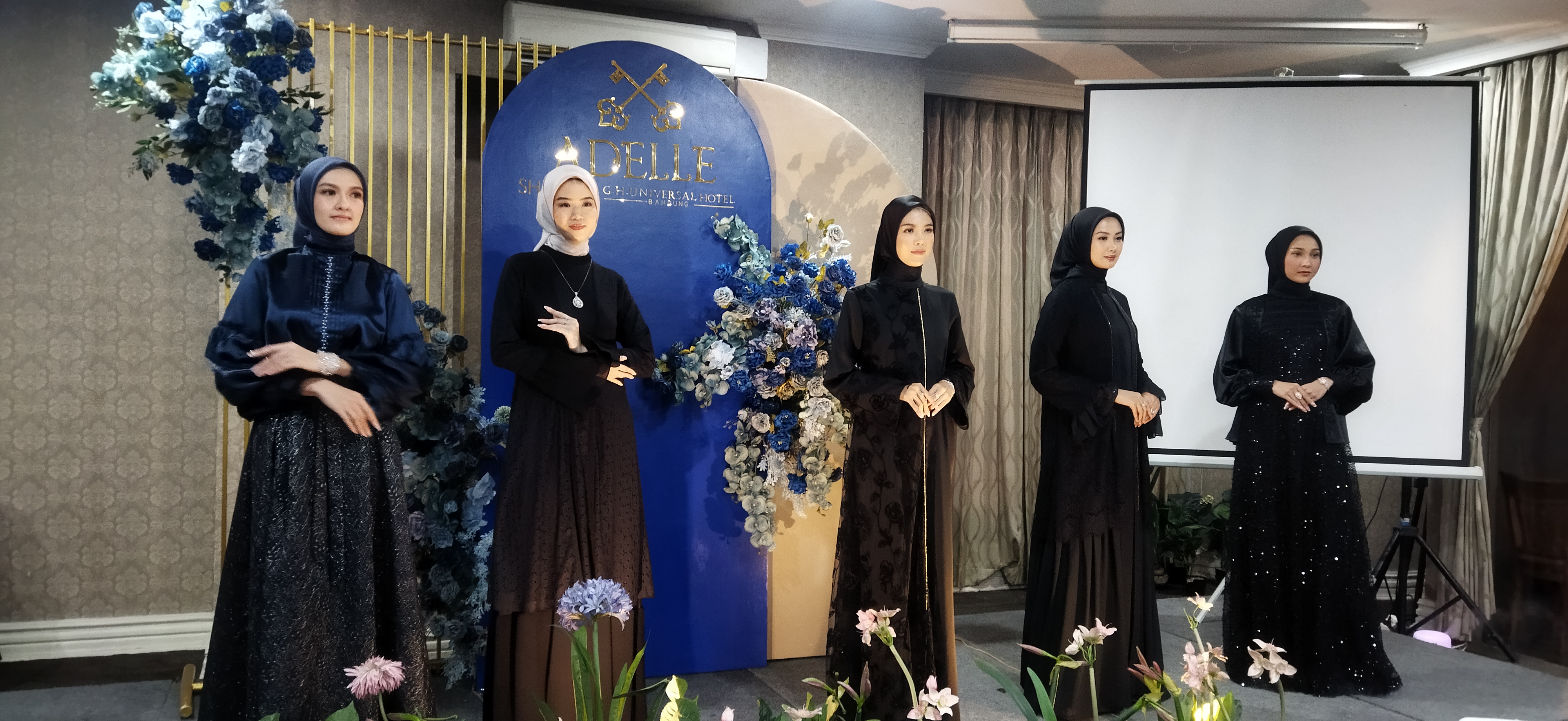 Pada Ramadan Tahun ini Brand Fesyen Busana Muslim Asli Bandung Shafira Tampilkan Kemewahan Koleksi Terbarunya.