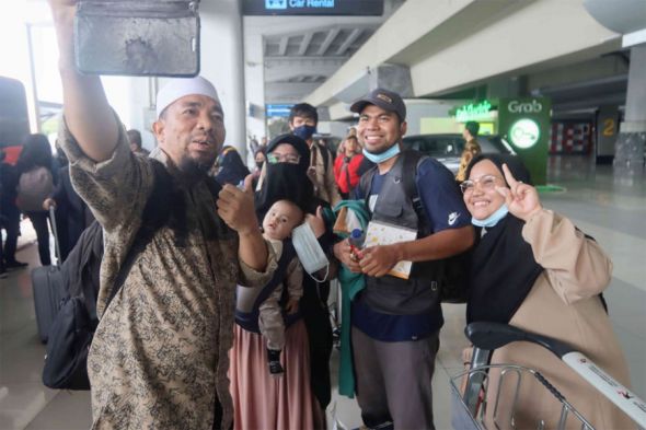 WNI yang dievakuasi dari Sudan tiba di Bandara Soekarno Hatta