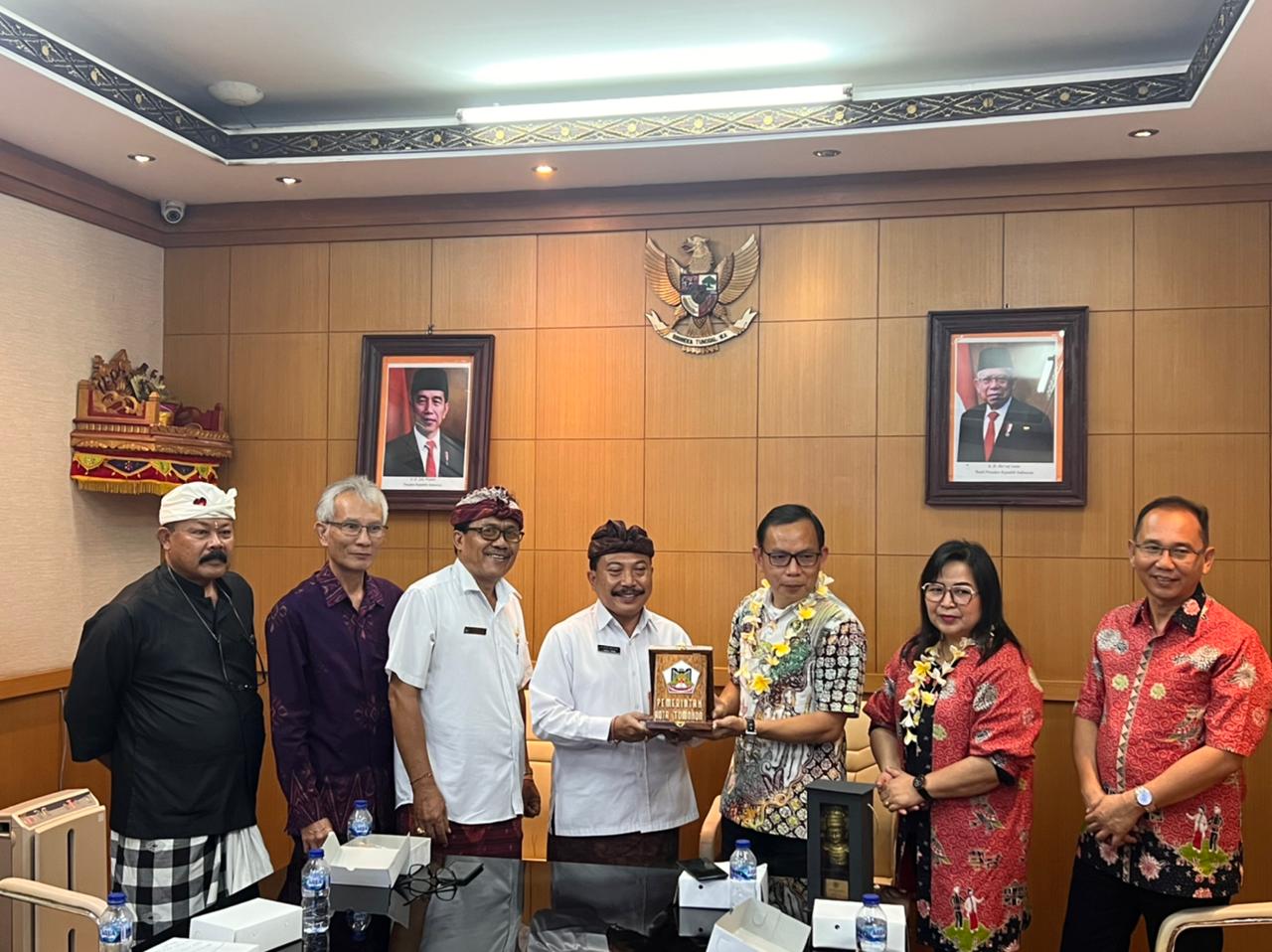 Kunjungan Kerja Pemkot Tomohon ke Kantor Pemkot Denpasar