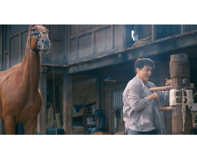 Salah satu adegan dalam film Ride On (2023).