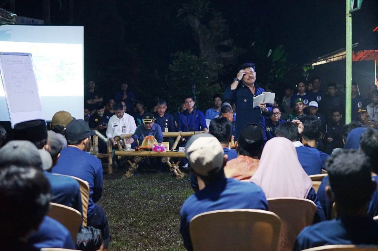 Mentan Syahrul Yasin Limpo dorong pemuda tekuni bidang pertanian.